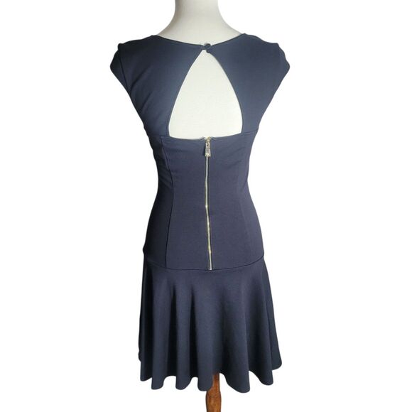 Kate Young Target Cocktail Dress Womens Size 4 Black Ponte Cap Sleeve Open Back - Picture 2 of 12